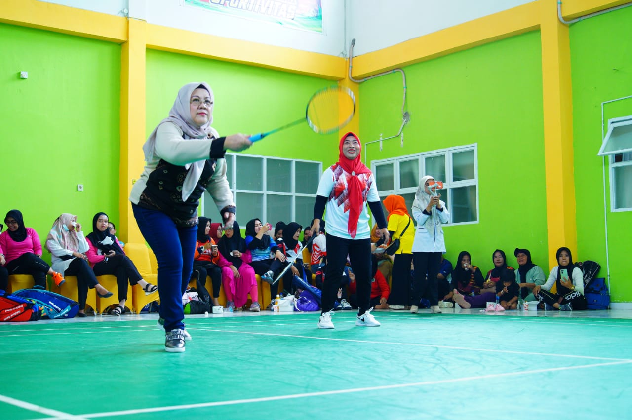 Turnamen Badminton DWP Setwan Muba