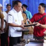Wagub Cik Ujang Pantau Pasar Murah